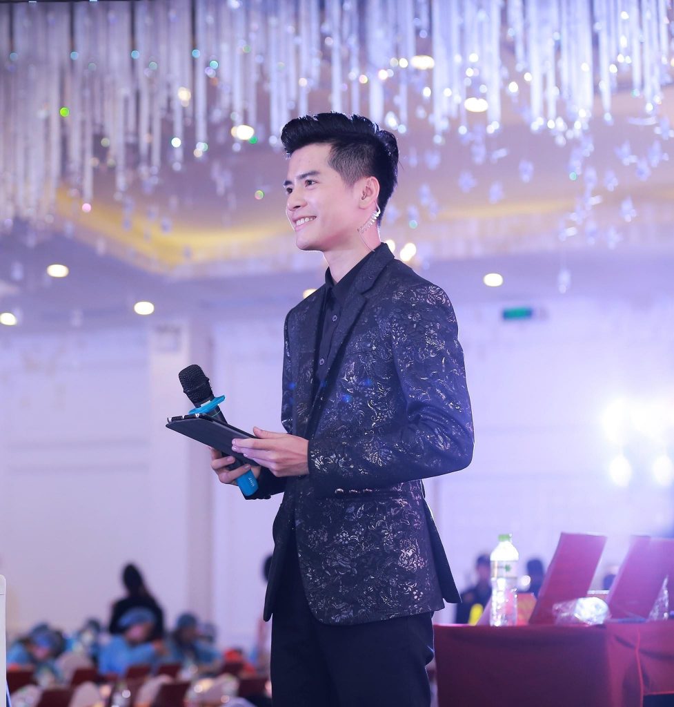Fago Host – Vẻ Đẹp Của Mỗi Sự Kiện, cho thuê  MC Tiệc Gala Dinner, Year End Party 